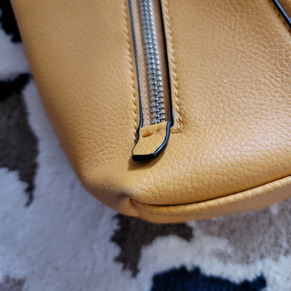 Nicole Miller New York Cross body bag - Picture 5 of 9